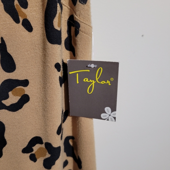 Taylor Cheetah Print Knit Dress sz. 2 - Picture 3 of 3